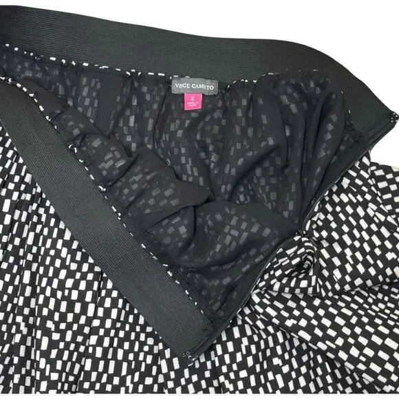 Vince Camuto Black & White Geometric A-Line Skirt | Size 6 - Picture 5 of 5